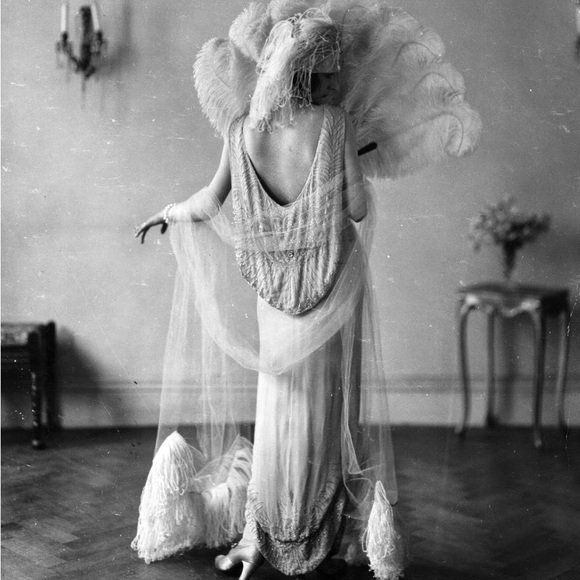 • C O S T U M E S • - Picture 2 of 13